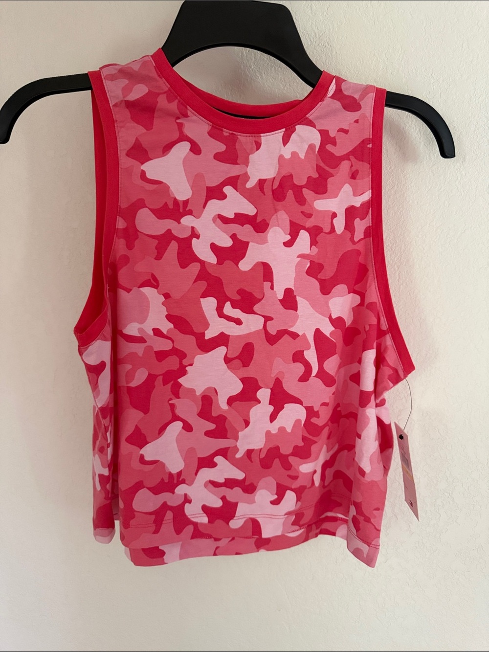 NWT Tommy Hilfiger Pink Camo Crop Tank